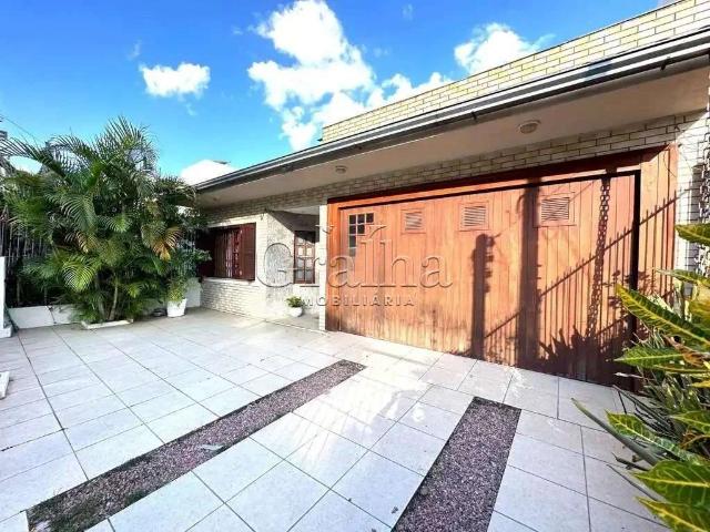 Casa / Sobrado para Venda em Porto Alegre/RS Ipanema 6 Quartos