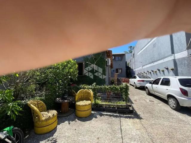 Casa / Sobrado para Venda em Porto Alegre/RS Ipanema 6 Quartos