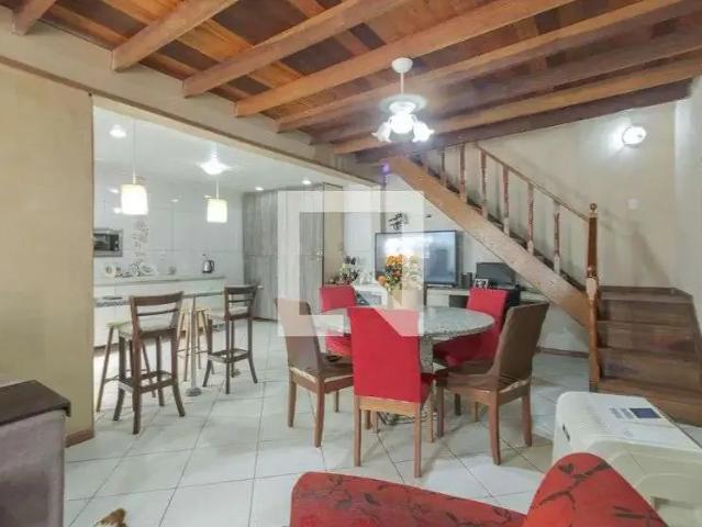 Casa / Sobrado para Venda em Porto Alegre/RS Jardim Carvalho 3 Quartos