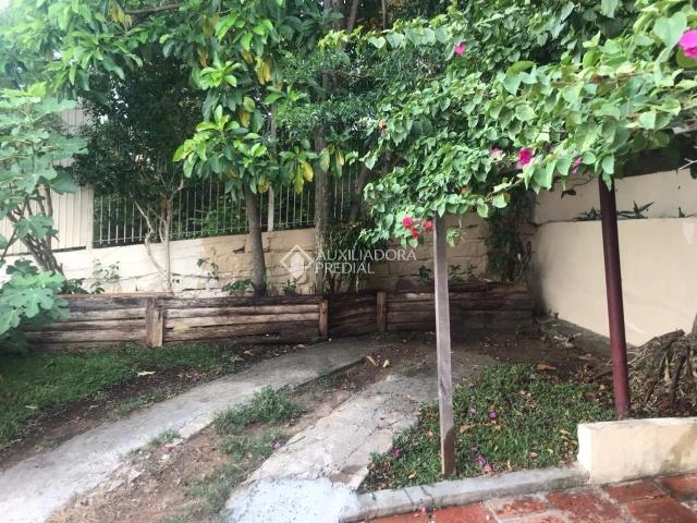 Casa / Sobrado para Venda em Porto Alegre/RS Jardim Carvalho 3 Quartos