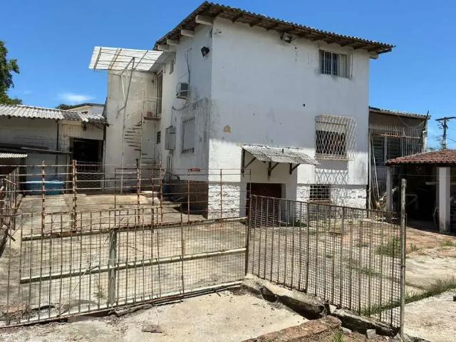 Casa / Sobrado para Venda em Porto Alegre/RS Jardim Carvalho 3 Quartos