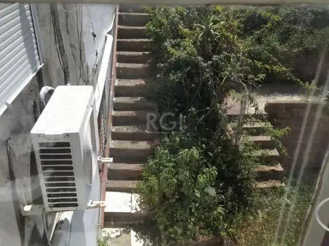 Casa / Sobrado para Venda em Porto Alegre/RS Jardim Carvalho 5 Quartos