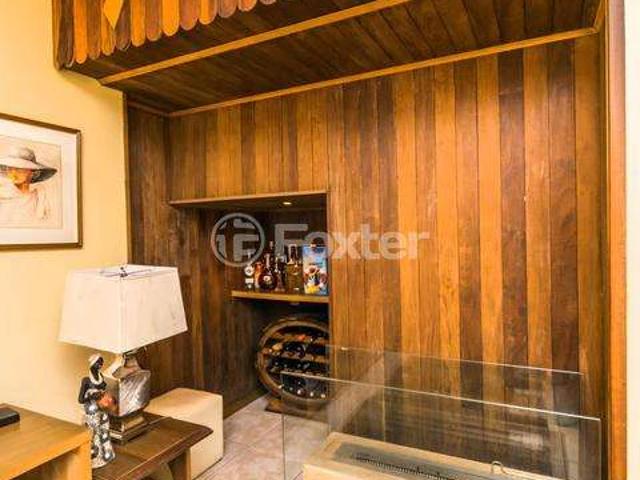 Casa / Sobrado para Venda em Porto Alegre/RS Jardim Carvalho 8 Quartos