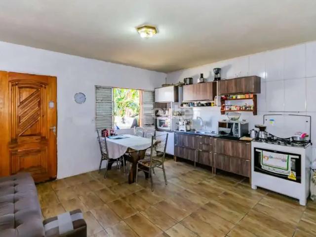 Casa / Sobrado para Venda em Porto Alegre/RS Jardim Botânico 2 Quartos