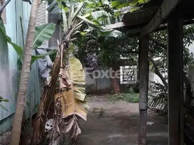 Casa / Sobrado para Venda em Porto Alegre/RS Jardim Botânico 2 Quartos