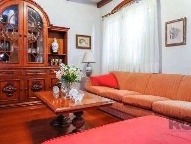 Casa / Sobrado para Venda em Porto Alegre/RS Jardim do Salso 4 Quartos