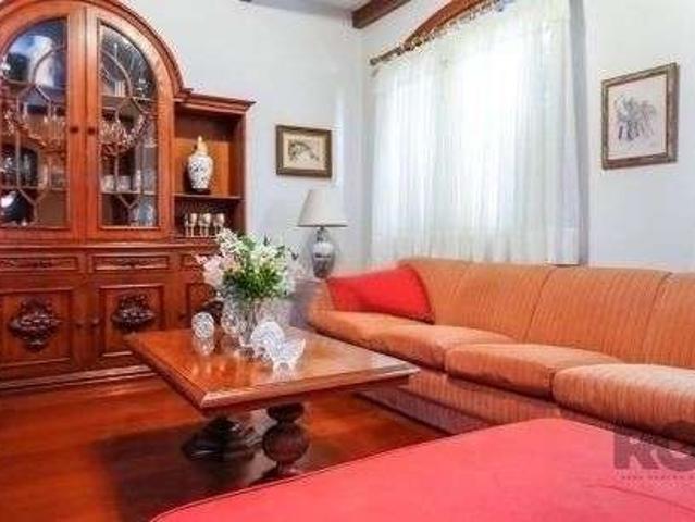 Casa / Sobrado para Venda em Porto Alegre/RS Jardim do Salso 4 Quartos