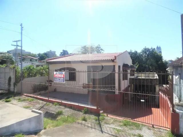 Casa / Sobrado para Venda em Porto Alegre/RS Jardim Floresta 3 Quartos
