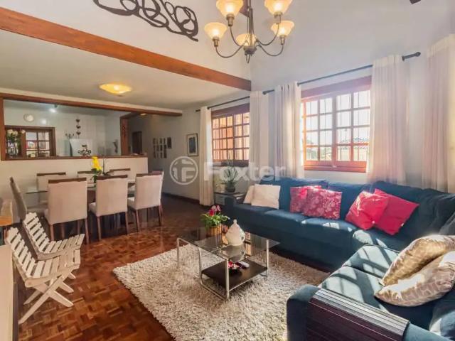 Casa / Sobrado para Venda em Porto Alegre/RS Jardim Floresta 3 Quartos