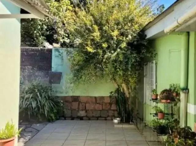 Casa / Sobrado para Venda em Porto Alegre/RS Jardim Floresta 3 Quartos