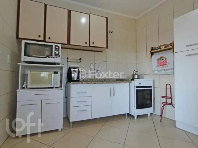 Casa / Sobrado para Venda em Porto Alegre/RS Jardim Floresta 3 Quartos