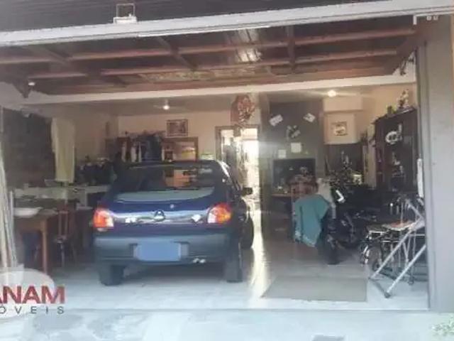 Casa / Sobrado para Venda em Porto Alegre/RS Jardim Floresta 3 Quartos