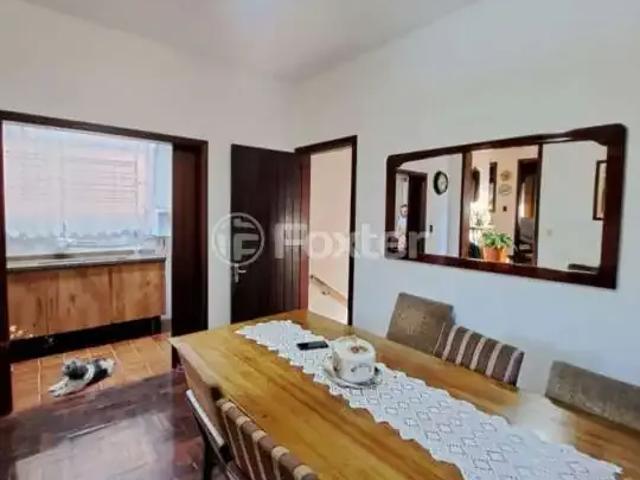 Casa / Sobrado para Venda em Porto Alegre/RS Jardim Floresta 3 Quartos