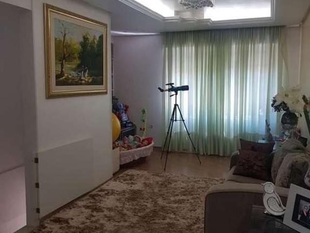 Casa / Sobrado para Venda em Porto Alegre/RS Jardim Floresta 3 Quartos