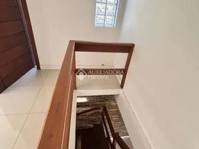 Casa / Sobrado para Venda em Porto Alegre/RS Jardim Floresta 2 Quartos