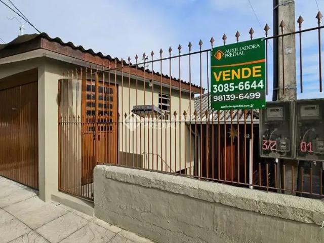 Casa / Sobrado para Venda em Porto Alegre/RS Jardim Floresta 2 Quartos