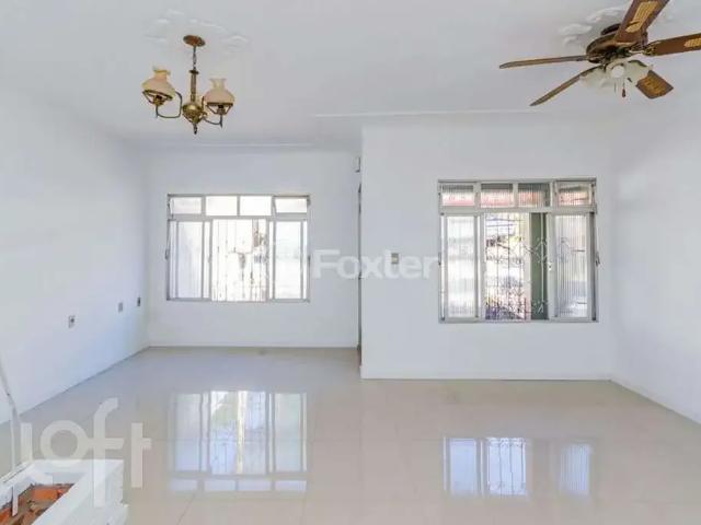 Casa / Sobrado para Venda em Porto Alegre/RS Jardim Floresta 4 Quartos