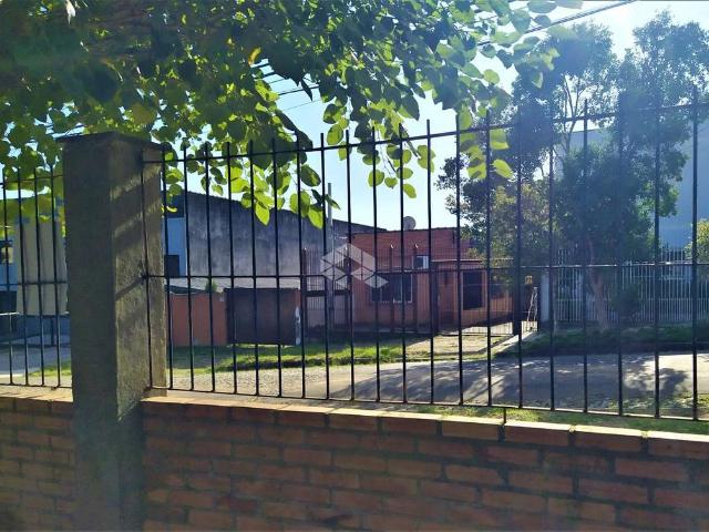 Casa / Sobrado para Venda em Porto Alegre/RS Jardim Floresta 4 Quartos