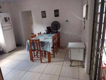 Casa / Sobrado para Venda em Porto Alegre/RS Jardim Floresta 4 Quartos