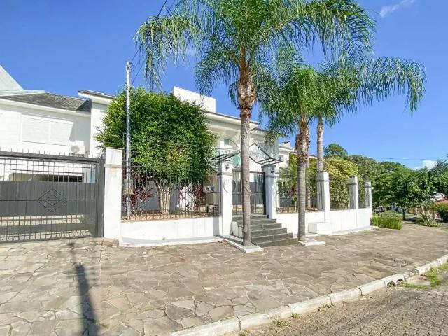 Casa / Sobrado para Venda em Porto Alegre/RS Jardim Floresta 5 Quartos