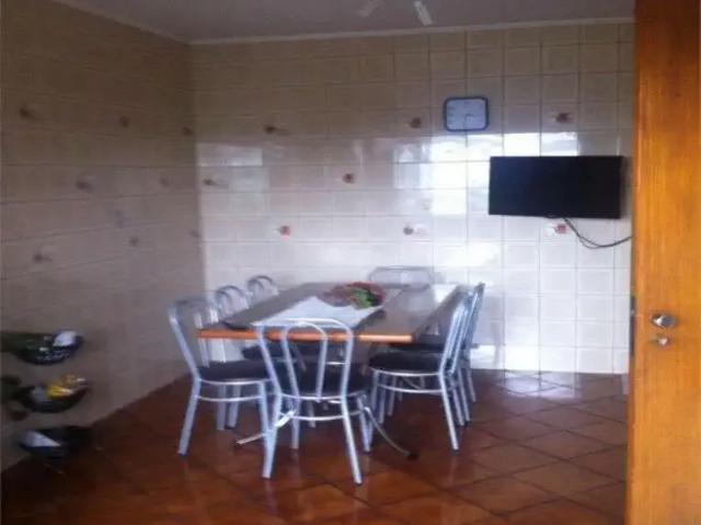 Casa / Sobrado para Venda em Porto Alegre/RS Jardim Floresta 5 Quartos