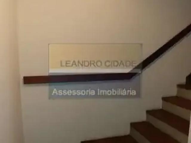 Casa / Sobrado para Venda em Porto Alegre/RS Jardim Floresta 6 Quartos