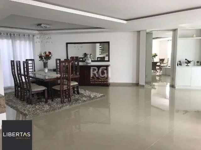 Casa / Sobrado para Venda em Porto Alegre/RS Jardim Floresta 6 Quartos