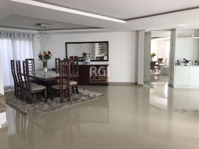 Casa / Sobrado para Venda em Porto Alegre/RS Jardim Floresta 6 Quartos