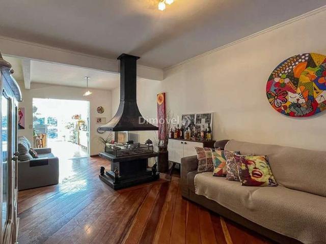 Casa / Sobrado para Venda em Porto Alegre/RS Jardim Isabel 3 Quartos
