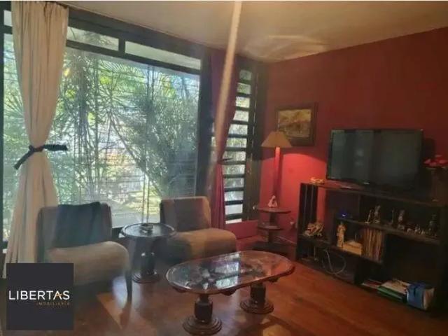 Casa / Sobrado para Venda em Porto Alegre/RS Jardim Isabel 3 Quartos