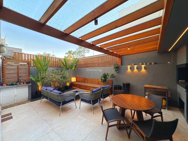 Casa / Sobrado para Venda em Porto Alegre/RS Jardim Isabel 3 Quartos