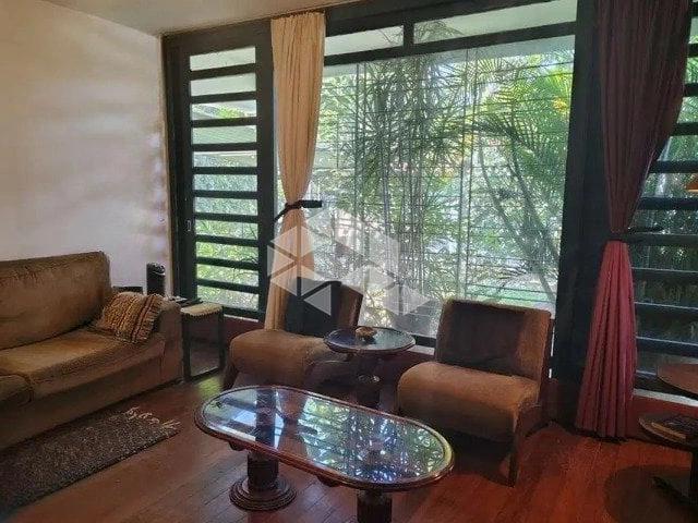 Casa / Sobrado para Venda em Porto Alegre/RS Jardim Isabel 3 Quartos