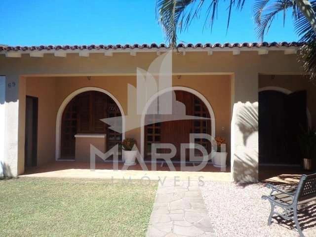 Casa / Sobrado para Venda em Porto Alegre/RS Jardim Isabel 3 Quartos