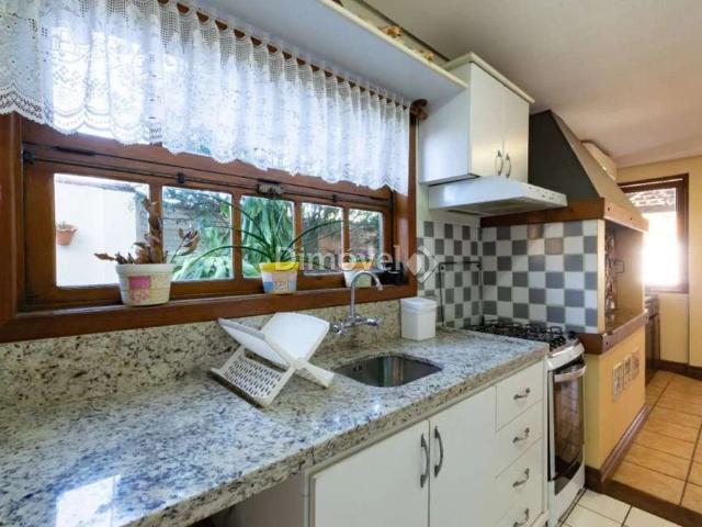 Casa / Sobrado para Venda em Porto Alegre/RS Jardim Isabel 4 Quartos