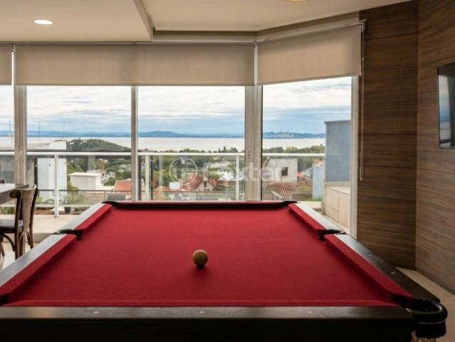 Casa / Sobrado para Venda em Porto Alegre/RS Jardim Isabel 4 Quartos