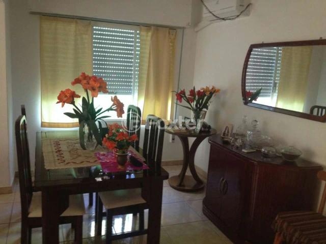 Casa / Sobrado para Venda em Porto Alegre/RS Jardim Isabel 4 Quartos