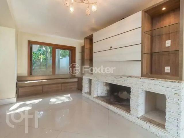 Casa / Sobrado para Venda em Porto Alegre/RS Jardim Isabel 4 Quartos