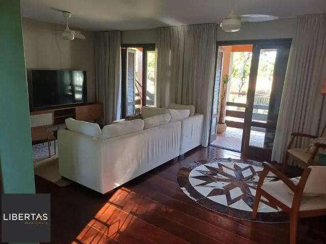 Casa / Sobrado para Venda em Porto Alegre/RS Jardim Isabel 4 Quartos