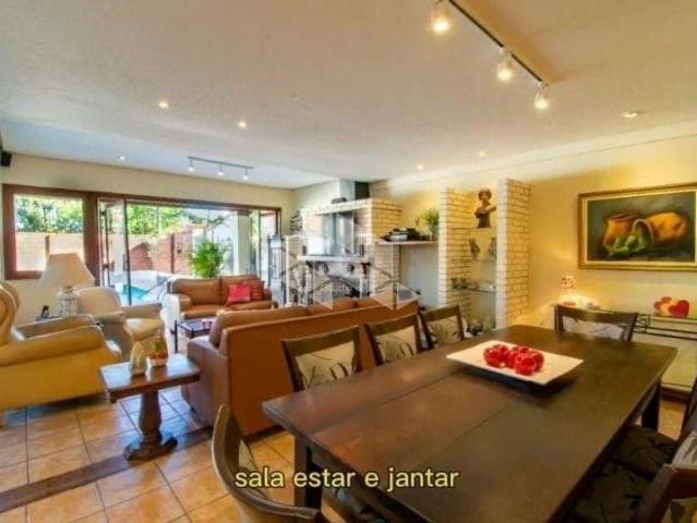 Casa / Sobrado para Venda em Porto Alegre/RS Jardim Isabel 4 Quartos