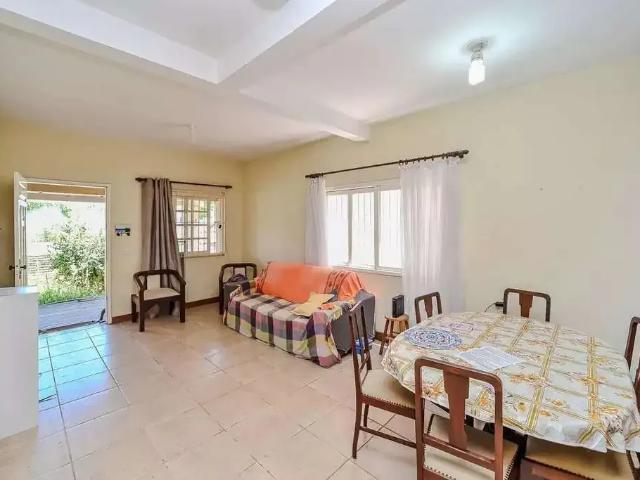 Casa / Sobrado para Venda em Porto Alegre/RS Jardim Itu 4 Quartos