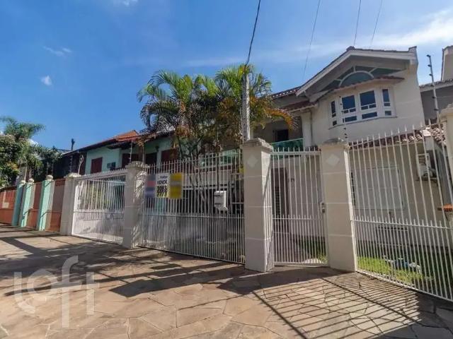 Casa / Sobrado para Venda em Porto Alegre/RS Jardim Itu Sabará 5 Quartos