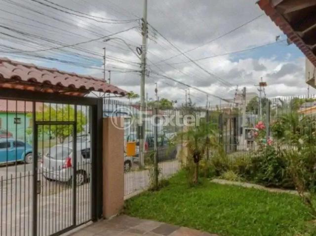 Casa / Sobrado para Venda em Porto Alegre/RS Jardim Itu 3 Quartos