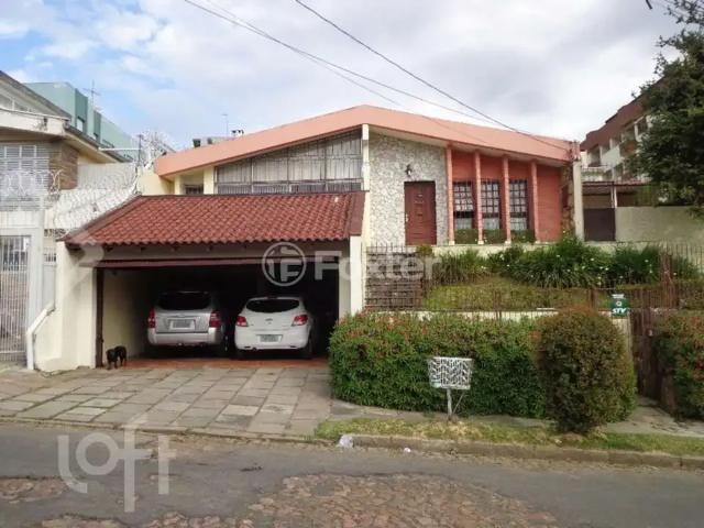 Casa / Sobrado para Venda em Porto Alegre/RS Jardim Sabará 3 Quartos