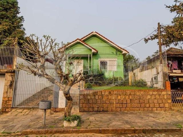 Casa / Sobrado para Venda em Porto Alegre/RS Jardim Itu 3 Quartos