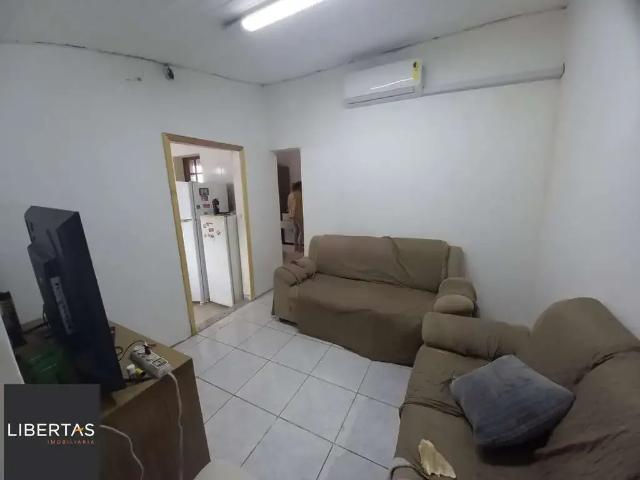 Casa / Sobrado para Venda em Porto Alegre/RS Jardim Sabará 3 Quartos