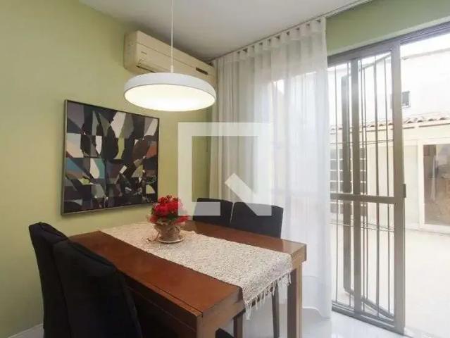 Casa / Sobrado para Venda em Porto Alegre/RS Jardim Itu Sabará 3 Quartos