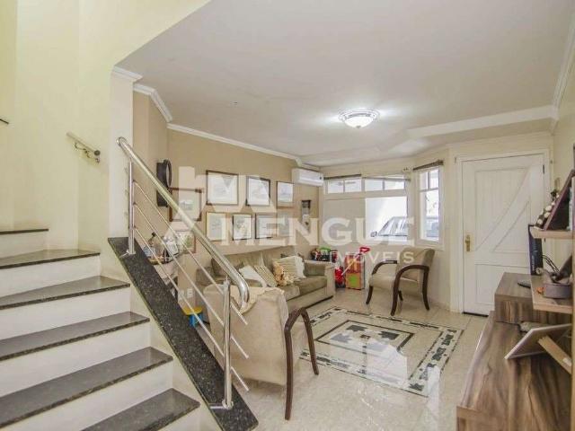 Casa / Sobrado para Venda em Porto Alegre/RS Jardim Itu 3 Quartos