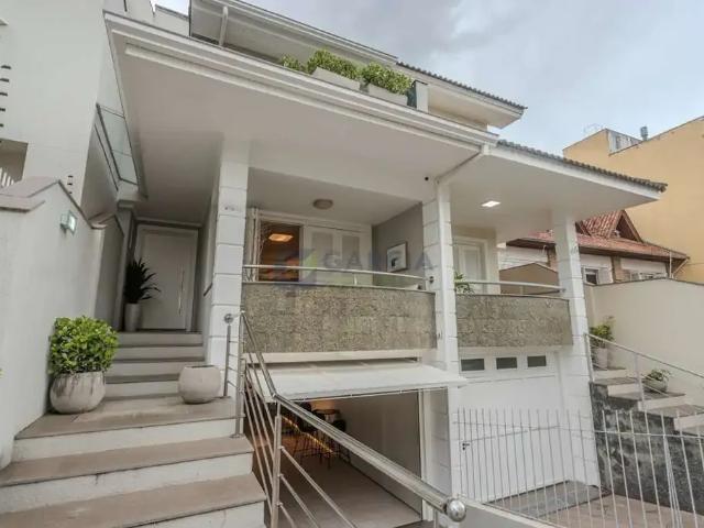 Casa / Sobrado para Venda em Porto Alegre/RS Jardim Itu Sabará 3 Quartos