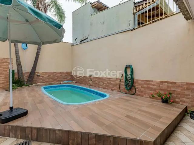 Casa / Sobrado para Venda em Porto Alegre/RS Jardim Itu 3 Quartos