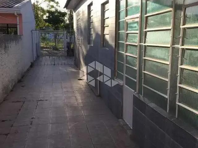 Casa / Sobrado para Venda em Porto Alegre/RS Jardim Itu 2 Quartos